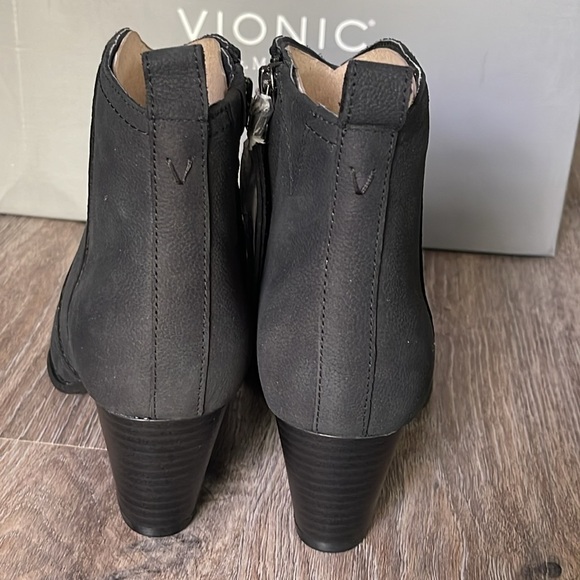 Vionic Raina Nubuck Leather Ankle Boots Size 6 - Picture 9 of 16